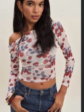 Reformation Elio Top- strawberry jam